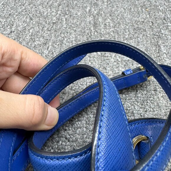 Prada Leather Shoulder Bag 850-092225 - Picture 15 of 16